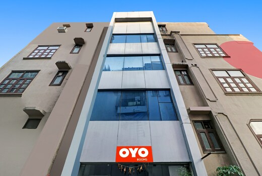 Hotel O RS Suite
