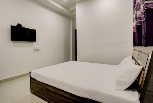 Shri Kanha Inn Lodging And Boarding