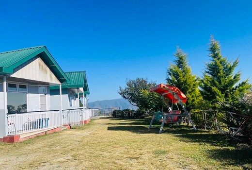 SnowDrop Eco Resort | Rooms & Guided Treks