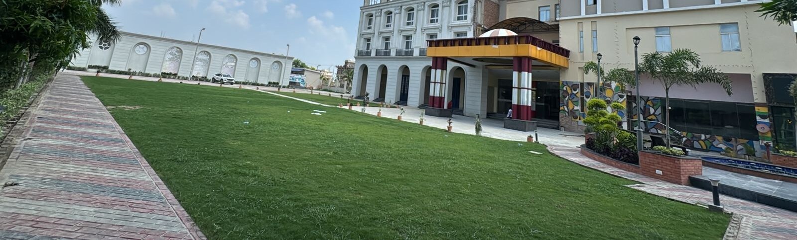 Ram Bhawan Ram Yamuna Prasad Hotel & Resort