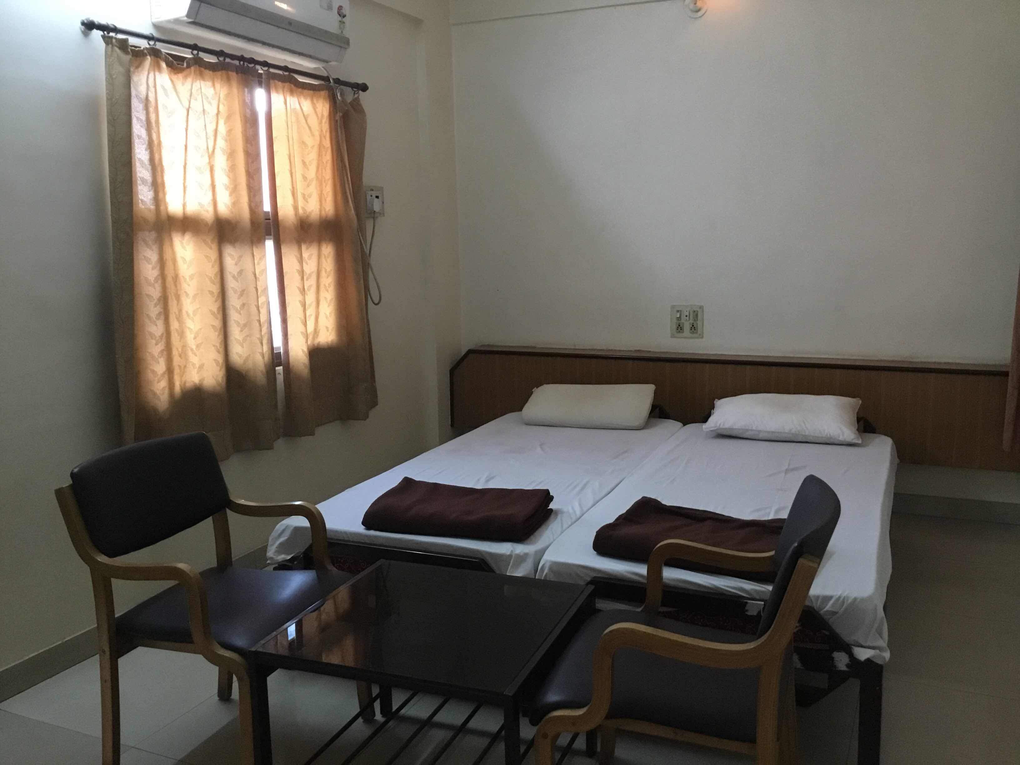 Hotel Shiv Residency