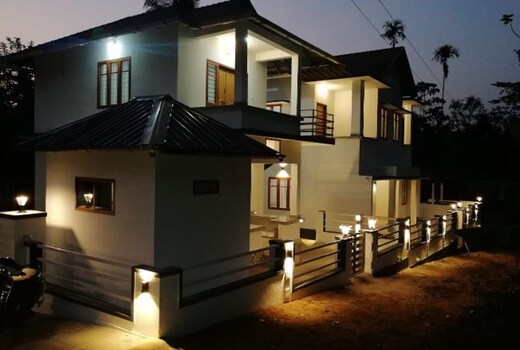 Zavon Holiday Home
