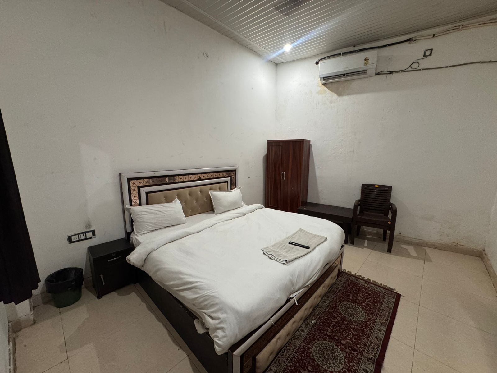 Hotel preet Vila inn