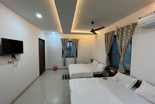 Shri Raghuvansh | 7 mins walk from Khatu Shyam Mandir