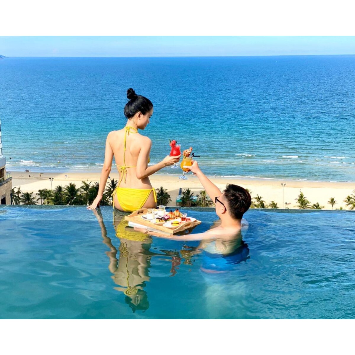 Santa Luxury Hotel