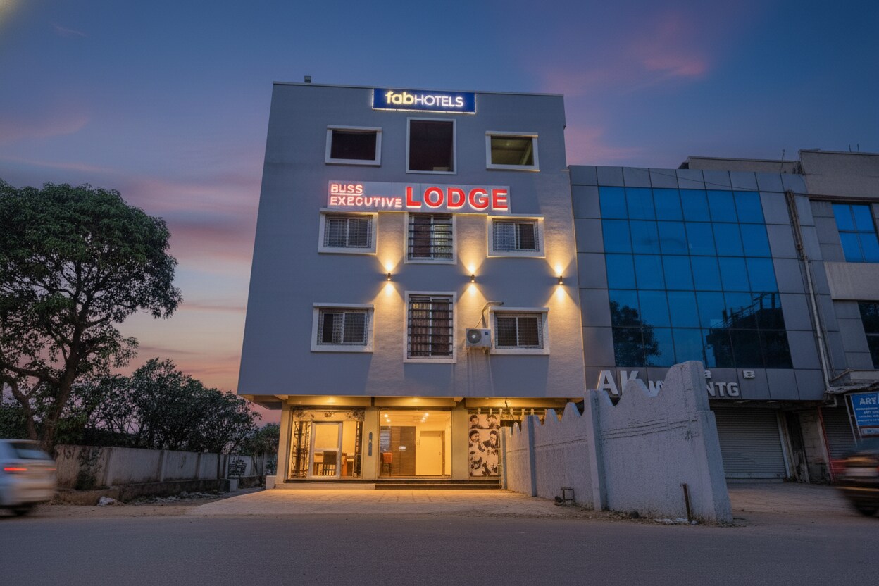 FabHotel Bliss Executive - Shaniwar Wada