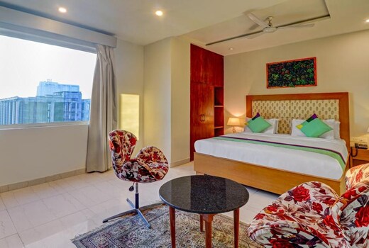 C 1Taj Nirvana