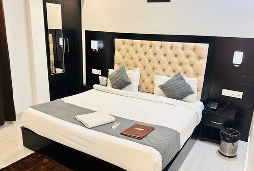Hotel Krishna Palace