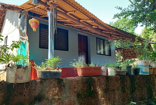 Vikram Homestay Kudle Beach