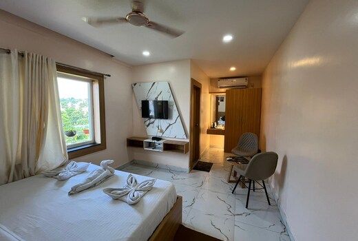 Sai Somu Inn | Near Fire Station Square