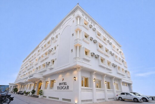 Hotel Yadgar