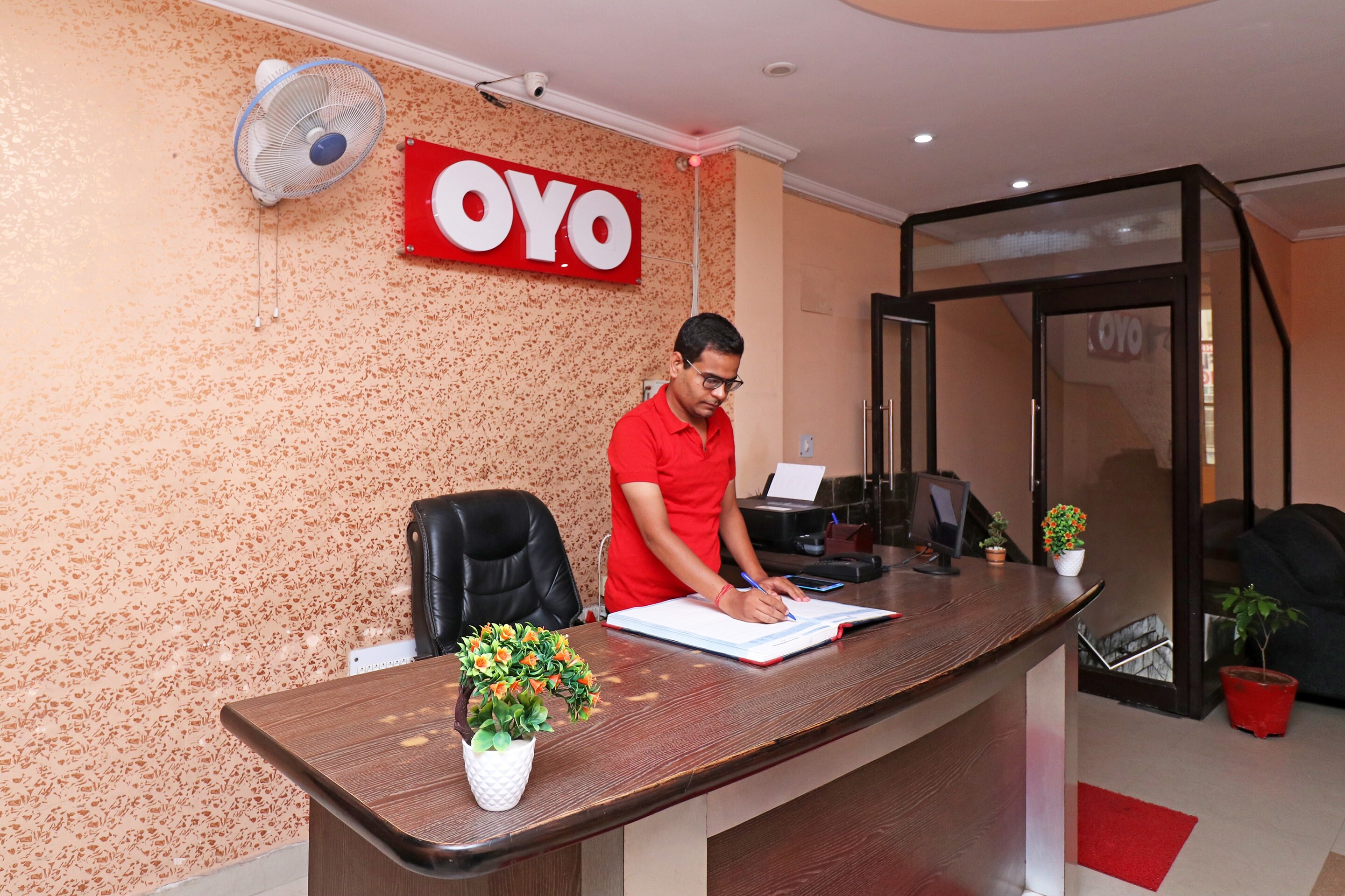 Hotel O Alpine Residency