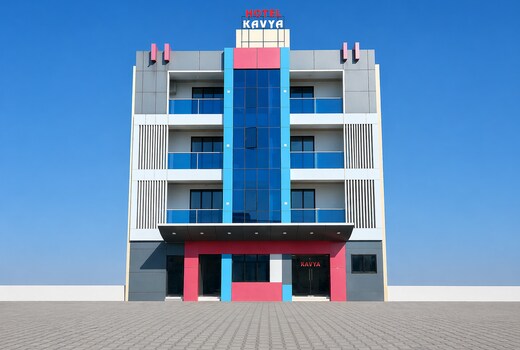HOTEL KAVYA