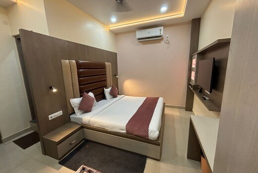 Akay Guest House