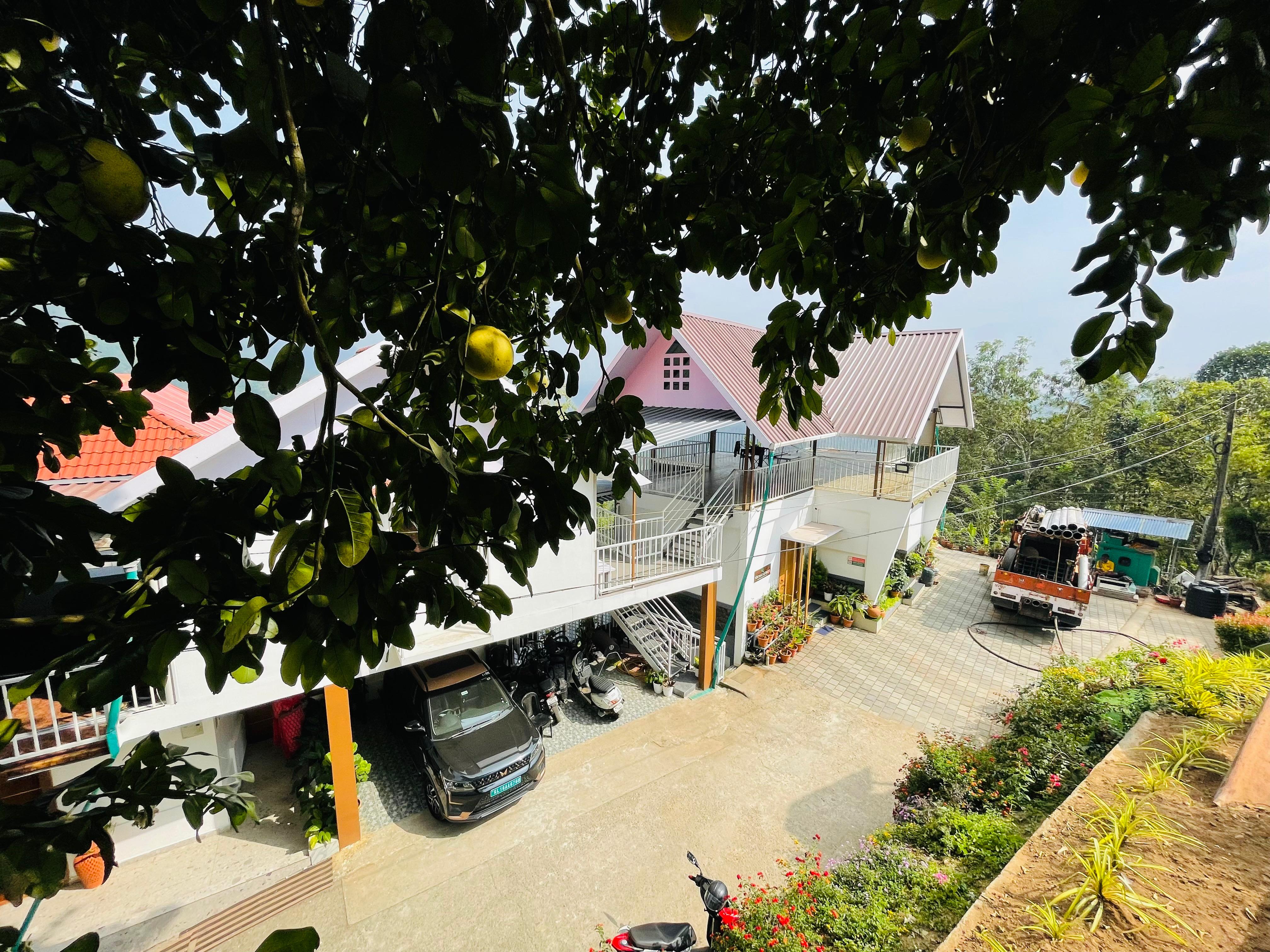 VUE DALE RETREATS