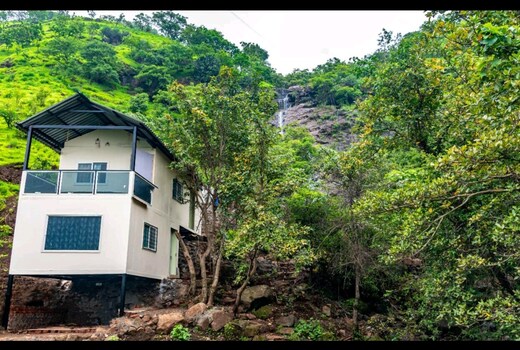 Forest Den Waterfall Villa