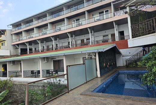 Rainforest Resort & Spa - Valley View Resort