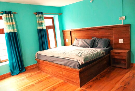 Yangling House, Homestay