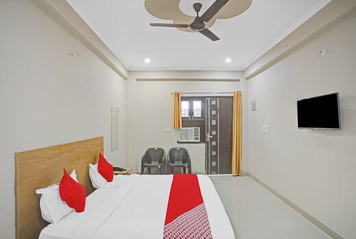 Hotel O Sky Inn