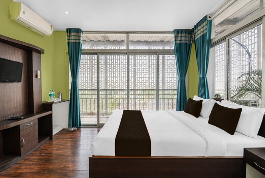 Hotel O Night Queen Guest House