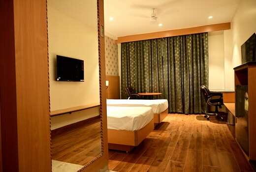Hotel GS Plaza