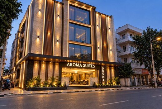 Hotel Aroma Suites @ Delhi Airport