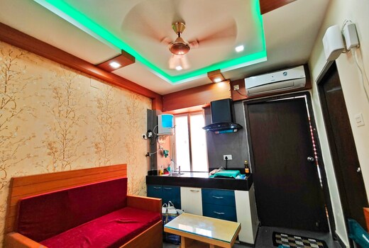 Luxurious 1BHK Entire Apartment In A Gated Complex Near Beach