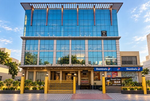 The Royal Court Hotel & Spa