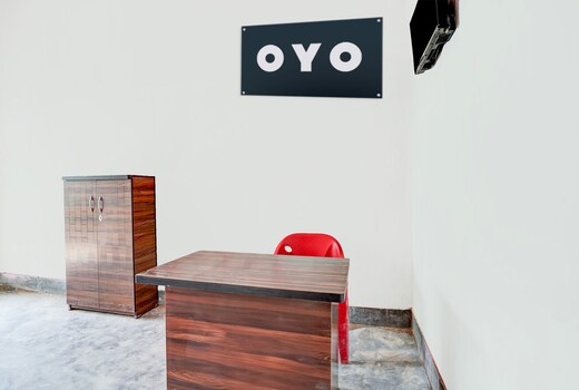 OYO 823207 KRISHNA GUEST HOUSE