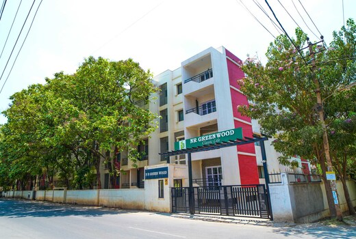 Hotel O by OYO Local Square Manyata