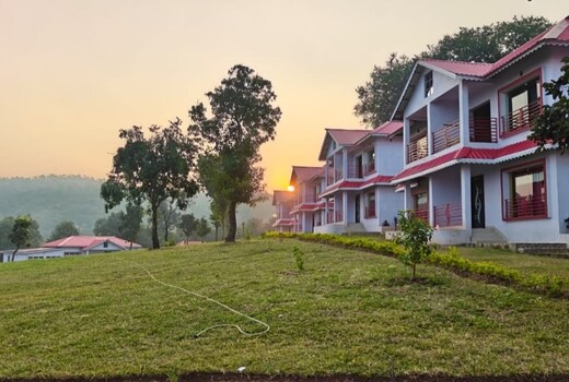 MURGUMA WILDFLOWER RESORT