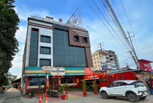 Hotel RL & Banquet Hall