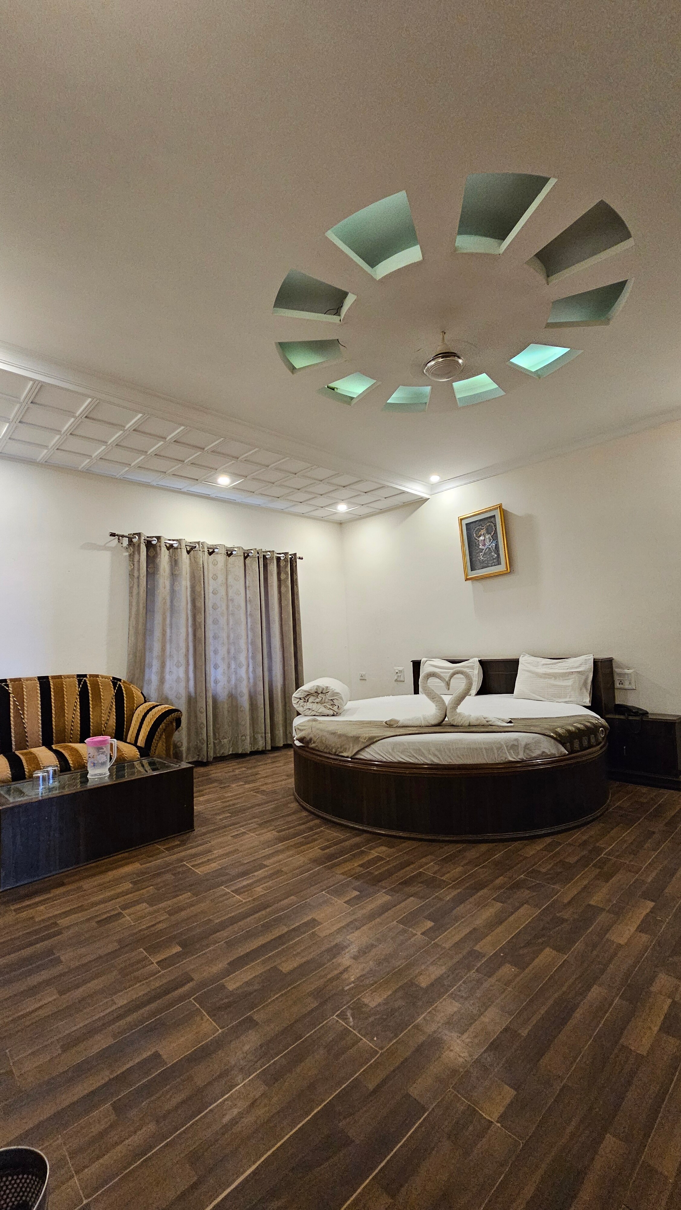 Baseraa Hotel