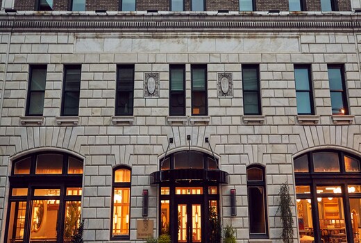 The Drayton Hotel Savannah, Curio Collection by Hilton