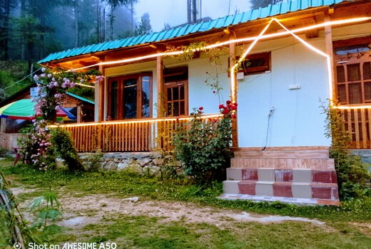 StaHouzVansh Green View Homestay