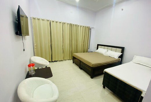 Hotel ABHYUDAY PALACE