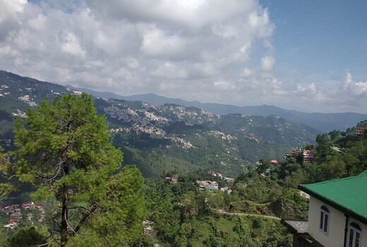 Singh's Homestay | Entire 2 BHK Home