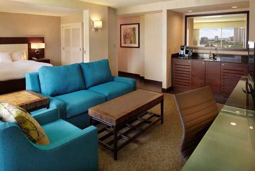 DoubleTree by Hilton Hotel Alana - Waikiki Beach