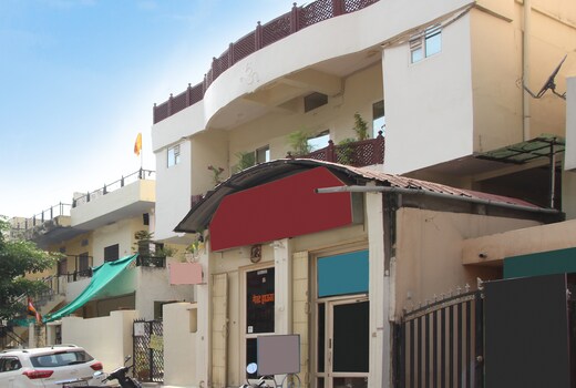 Raghuvansh Guest House