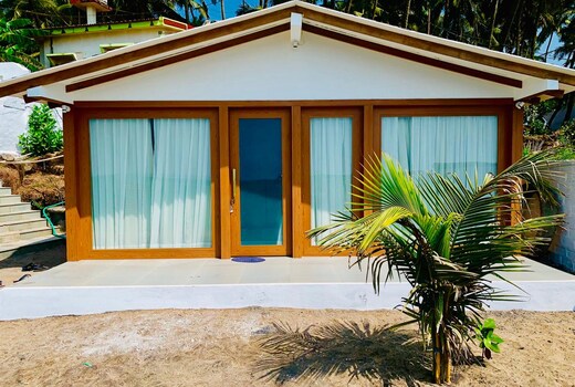 Vanquish Beach Cottage