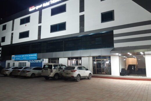 Hotel Tricolour Vasanthanarasapura kora Tumkur