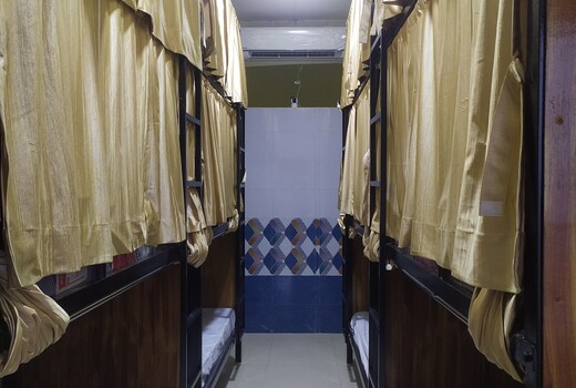 Backpackers Inn