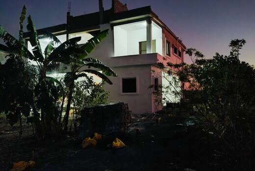 Eze s African home stay