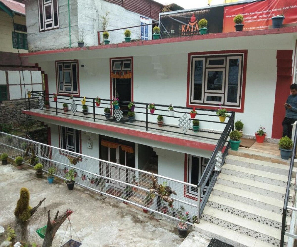 Katao Road House