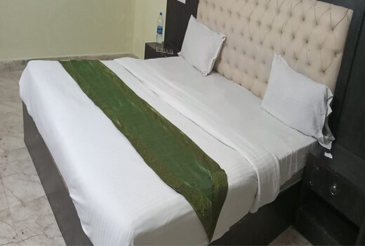 Hotel Pacific Green By WB Inn