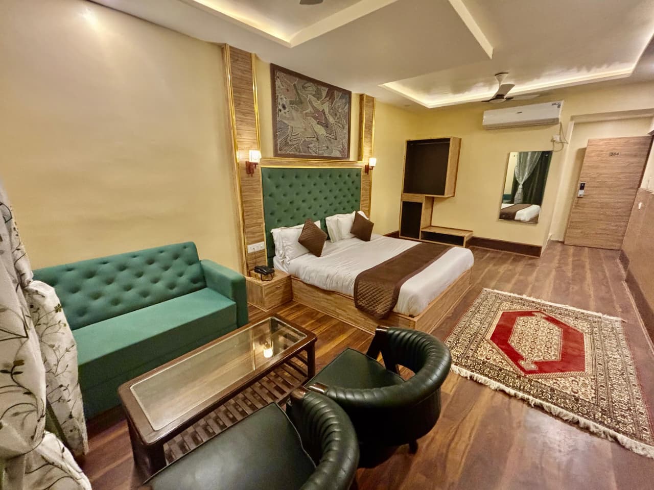 Main gallery