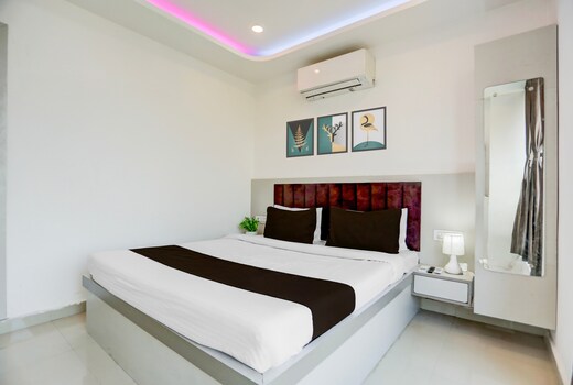 Hotel O 7th Sky