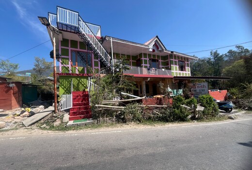 Ayush Homestay