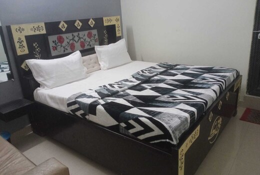 Hotel O Chauhan Galaxy Hotel