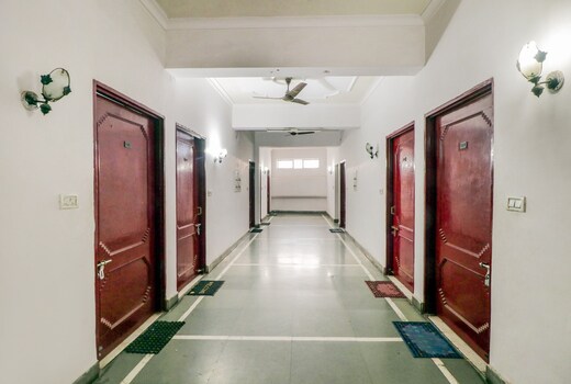 Hotel O Jc Guest House
